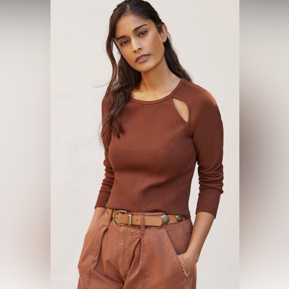 EUC Anthropologie Maeve Ribbed Cut-Out Top in Brown - Size Medium